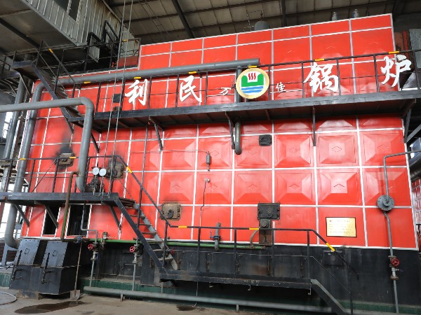 秸稈收儲忙，秸稈打捆直燃鍋爐“口糧” 儲備足